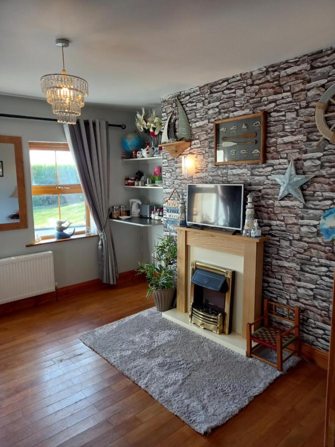 A New U Country Cottage Clynacartan Zewnętrze zdjęcie